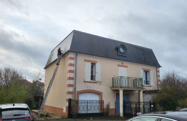 Peinture et ravalement de façade à Saint-Germain-en-Laye dans les Yvelines (78)